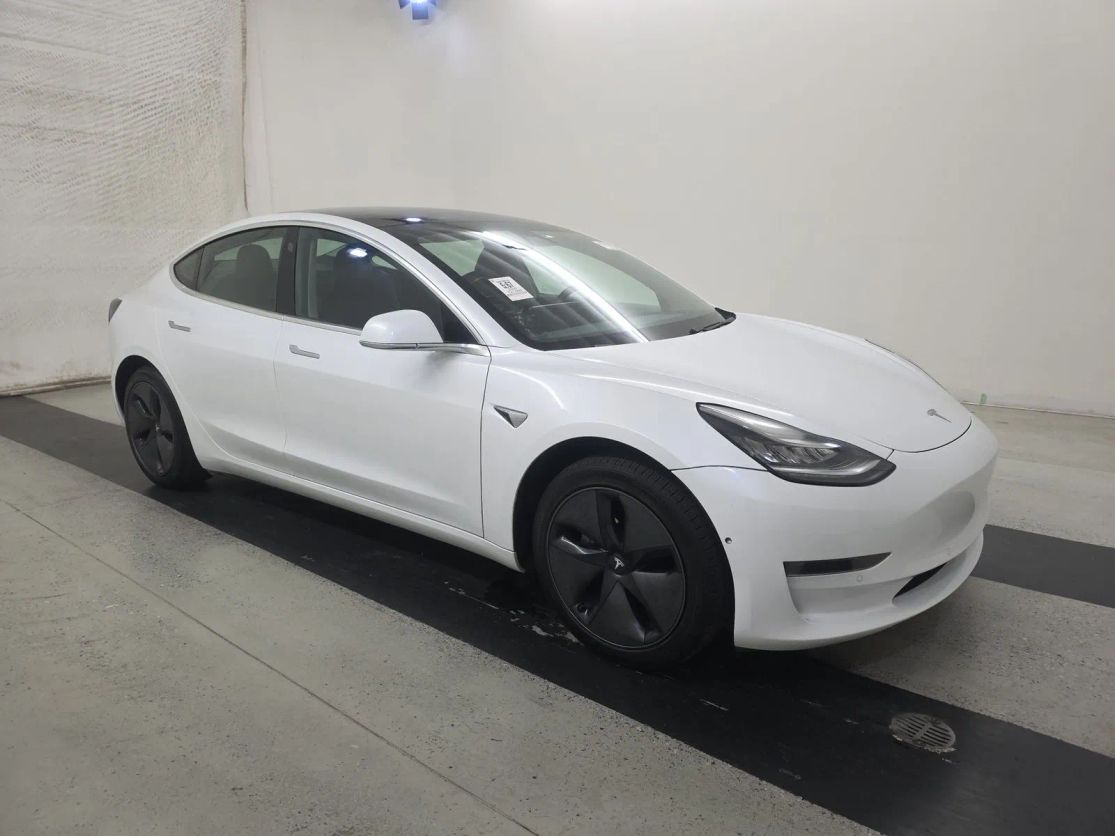 tesla model 3 2020 5YJ3E1EAXLF660638 image tesla model 3 2020 5YJ3E1EAXLF660638 image